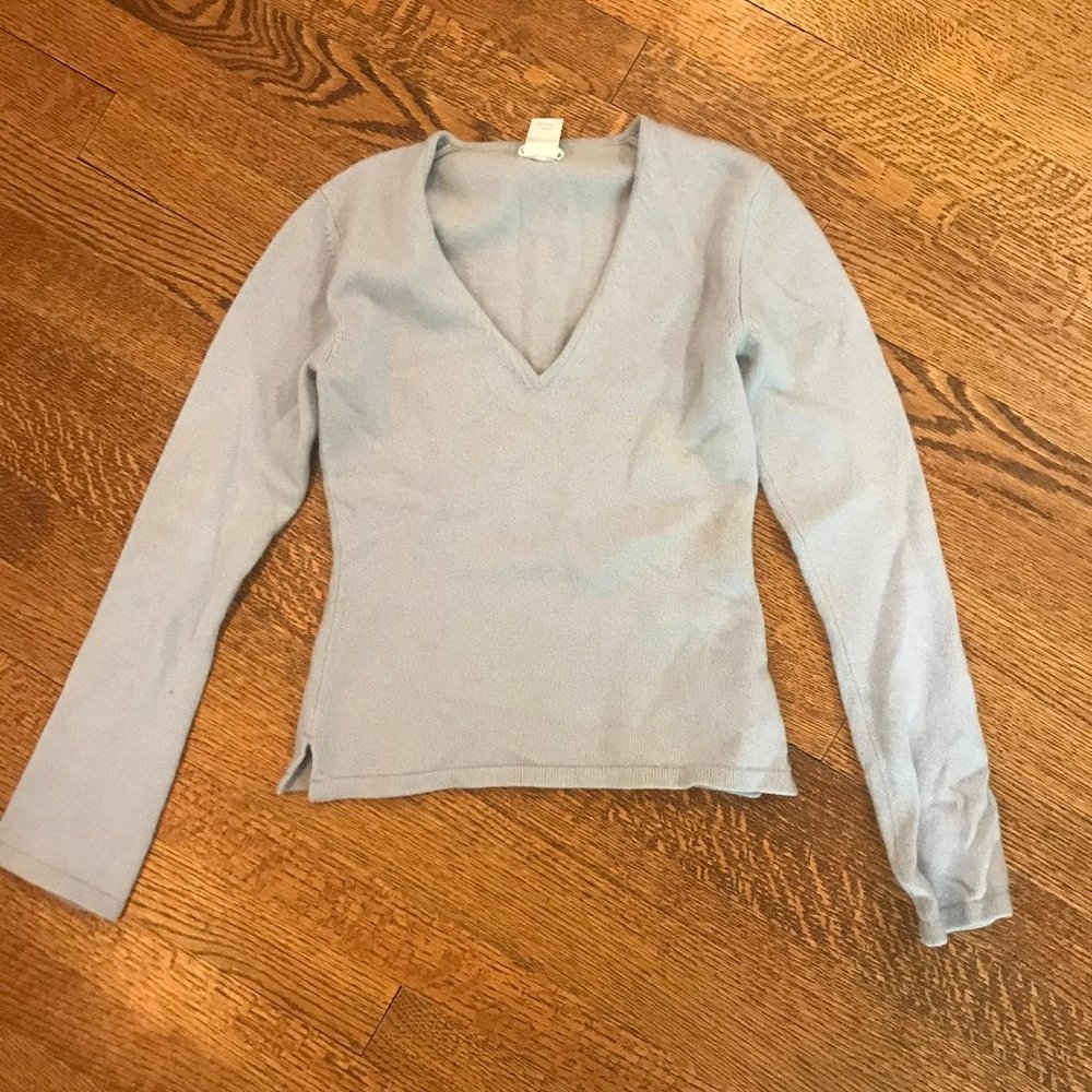 AQUA CASHMERE SWEATER SIZE XS